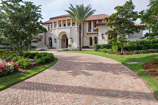 Best Residential Driveway Paver Services  in Cedar Falls, IA